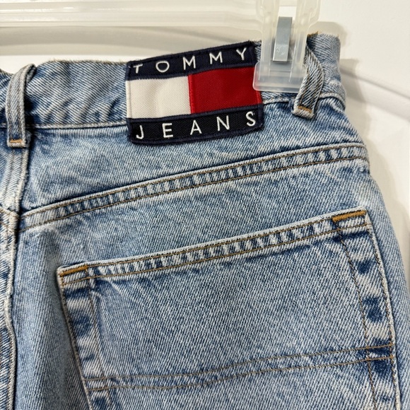 Tommy Hilfiger Cut Off Denim Shorts Women’s Size 30 - Picture 4 of 6